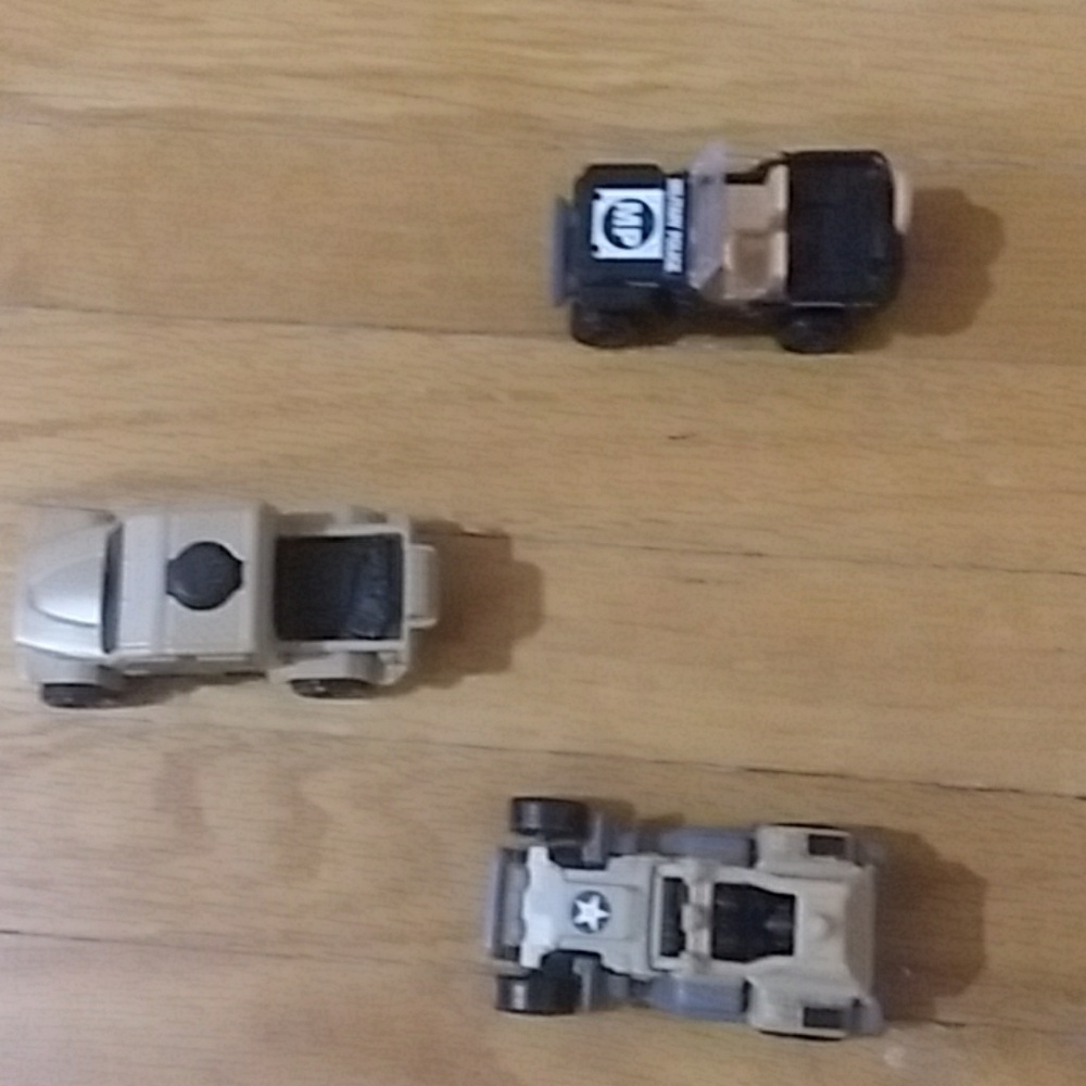 Toy army cars